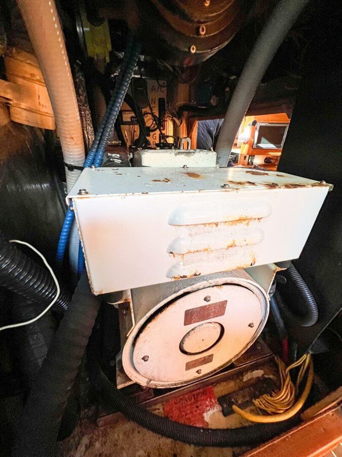 2003-hunter-43-5-939827