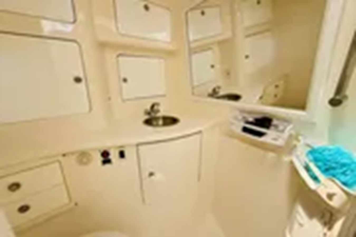 2003-intrepid-37-cf28f7