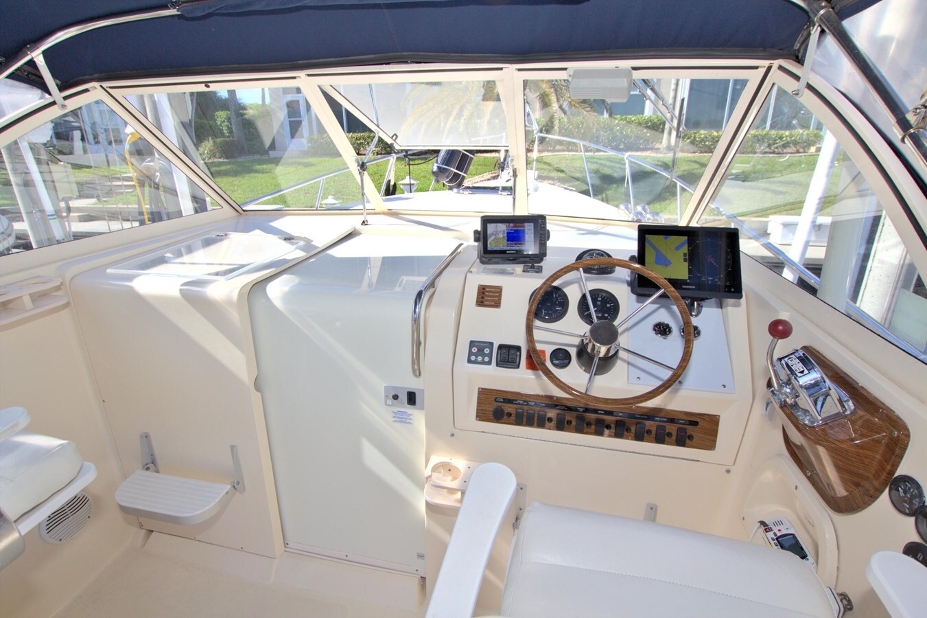 2003-mainship-30-1c2006