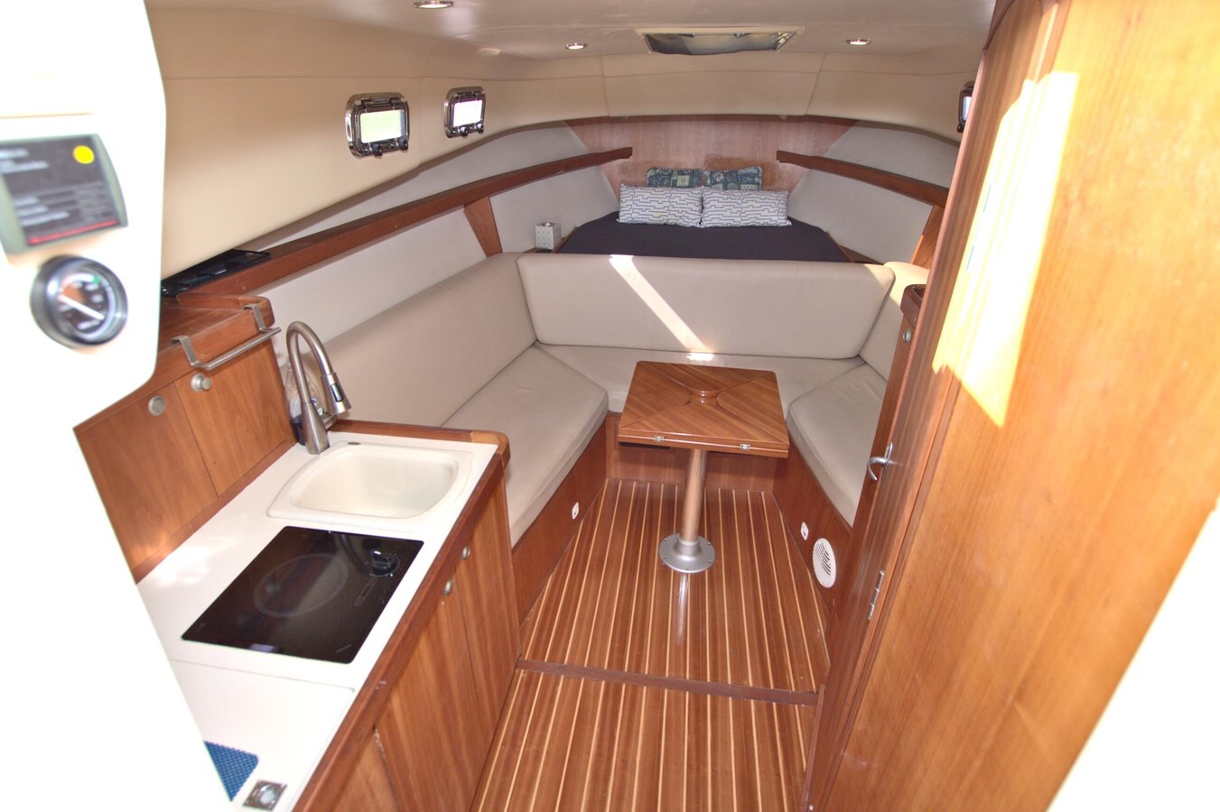 2003-mainship-30-1c2006