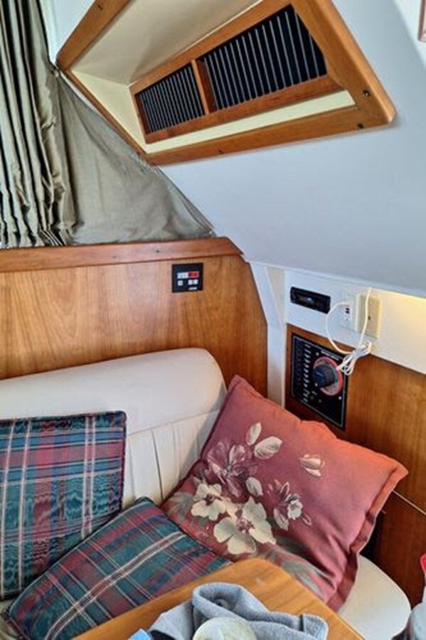 2003-mainship-39-9-b6ffb6