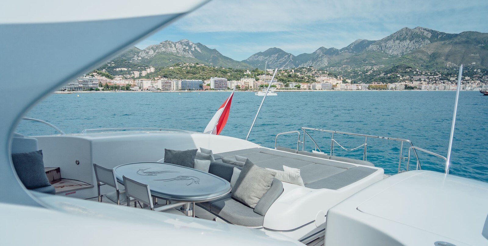 2003-mangusta-109-11-2e828e