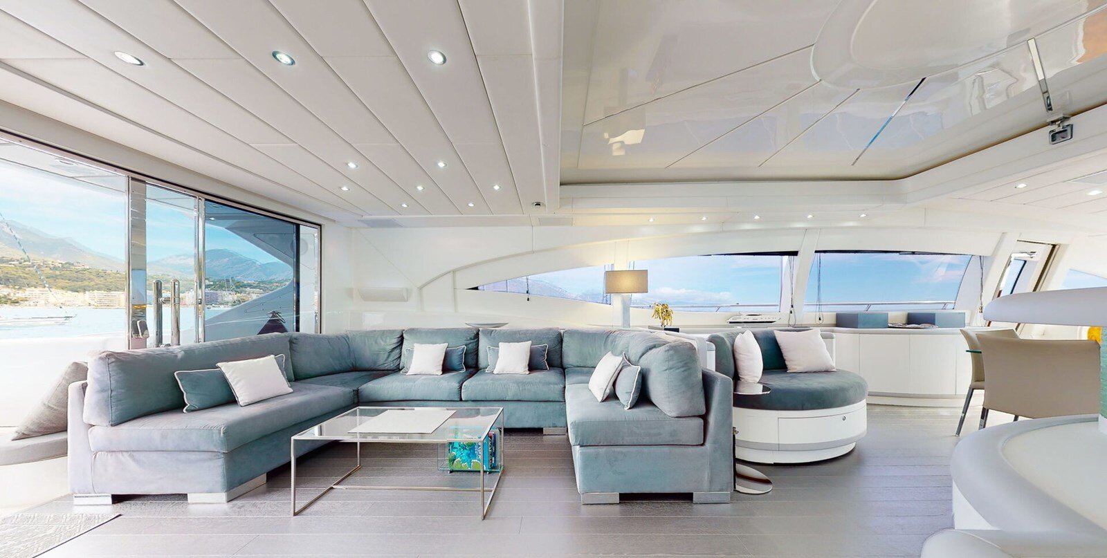 2003-mangusta-109-11-2e828e