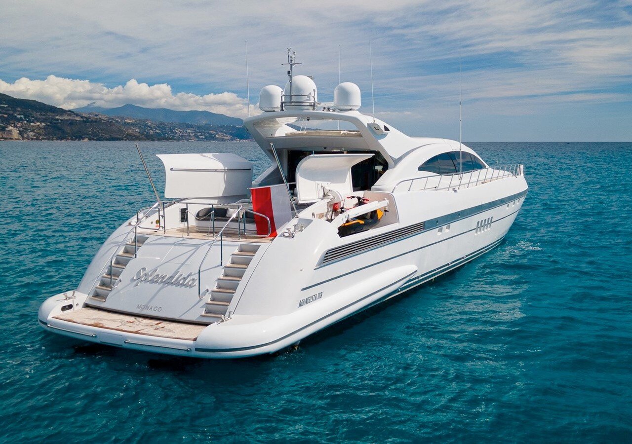 2003-mangusta-109-11-2e828e