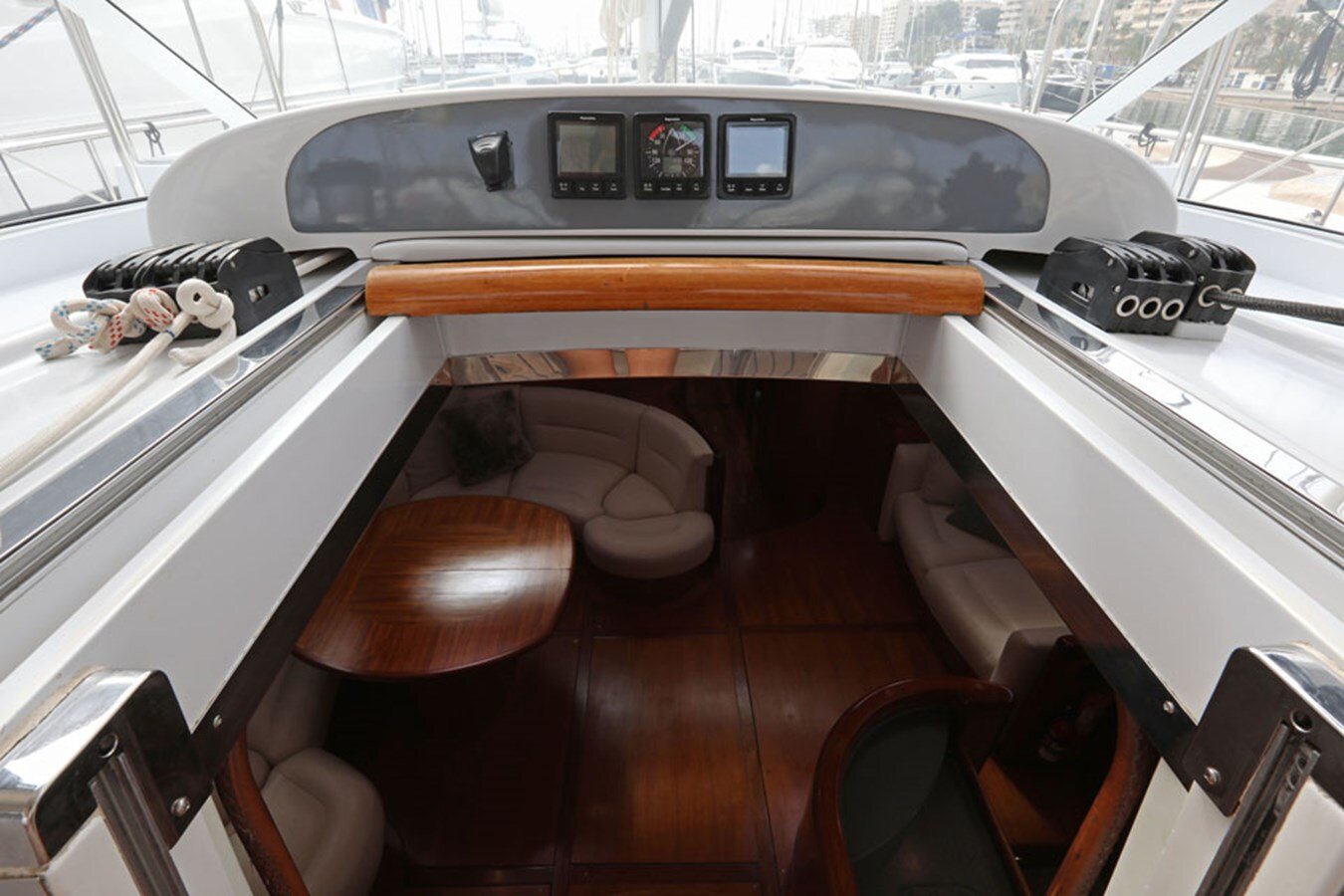 2003-moody-63-6-808d57