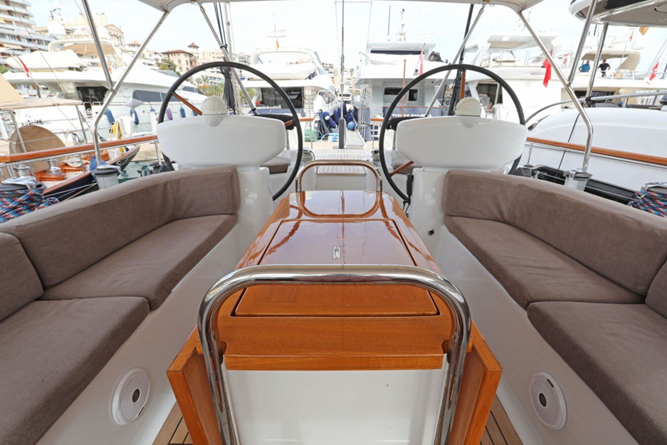 2003-moody-63-6-808d57