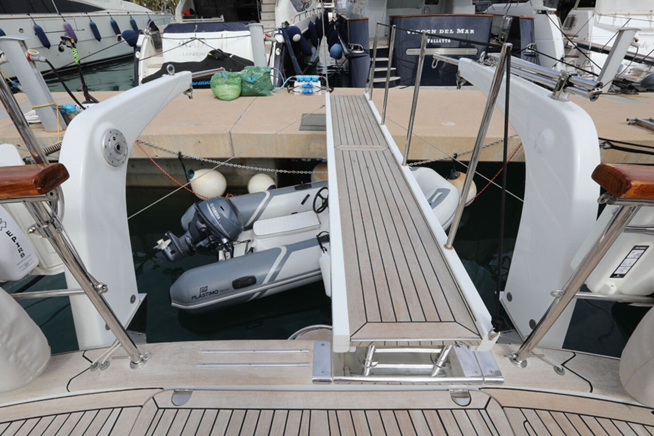 2003-moody-63-6-808d57