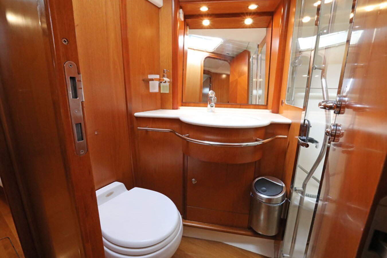 2003-moody-63-6-808d57