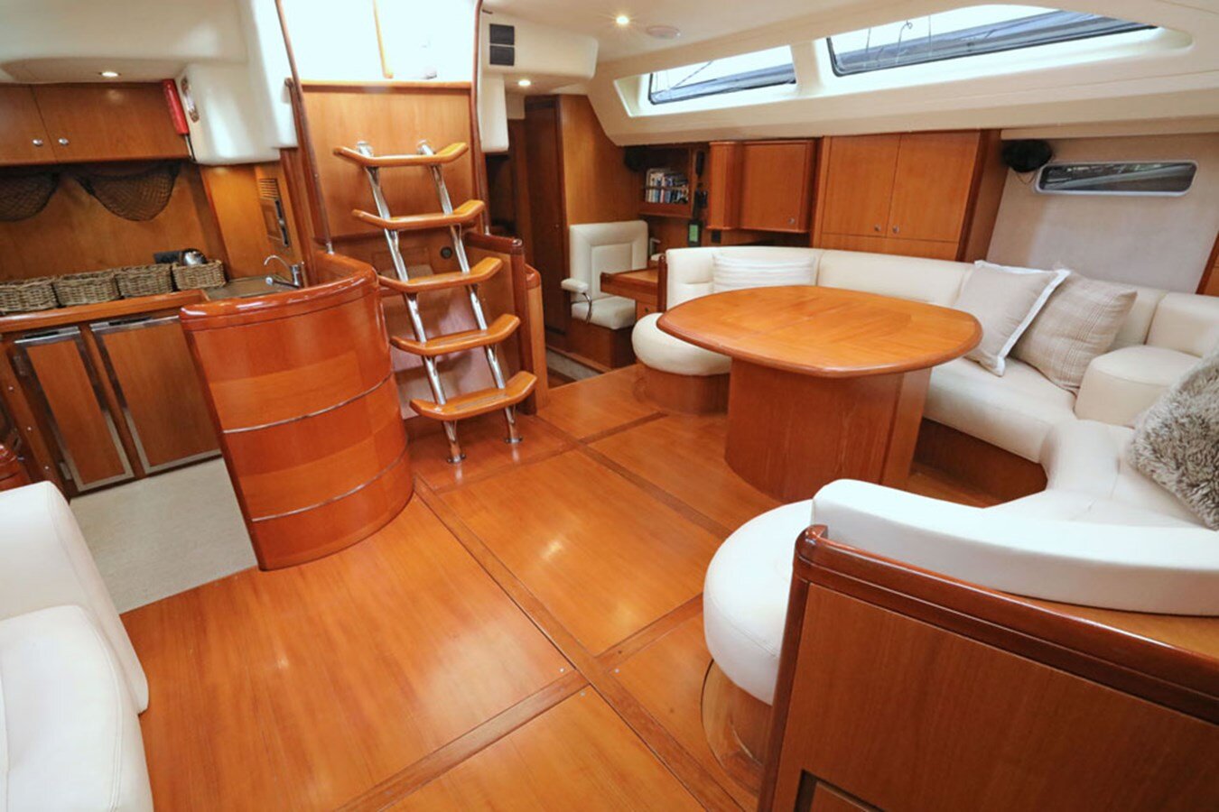 2003-moody-63-6-808d57