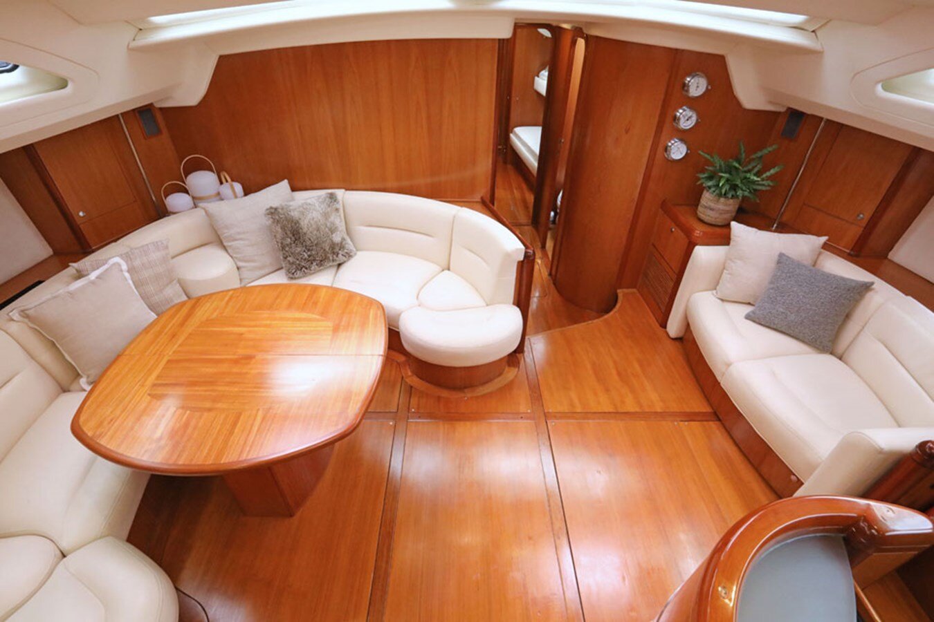 2003-moody-63-6-808d57