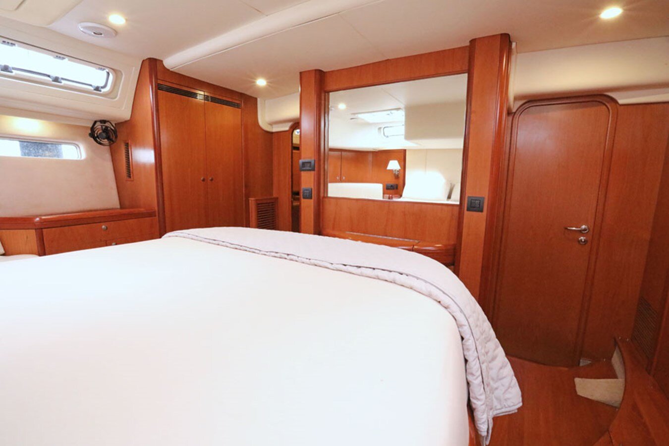 2003-moody-63-6-808d57