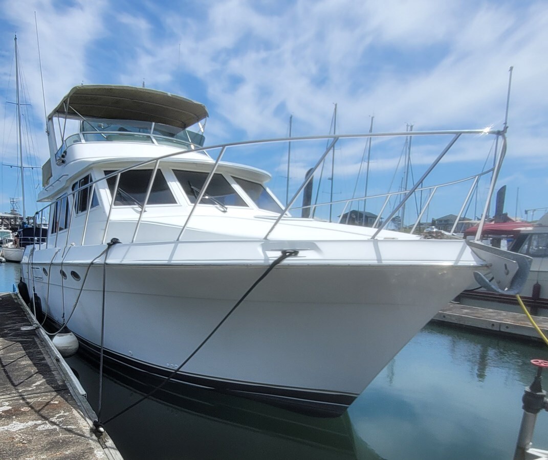 2003-navigator-40-10-9c8955