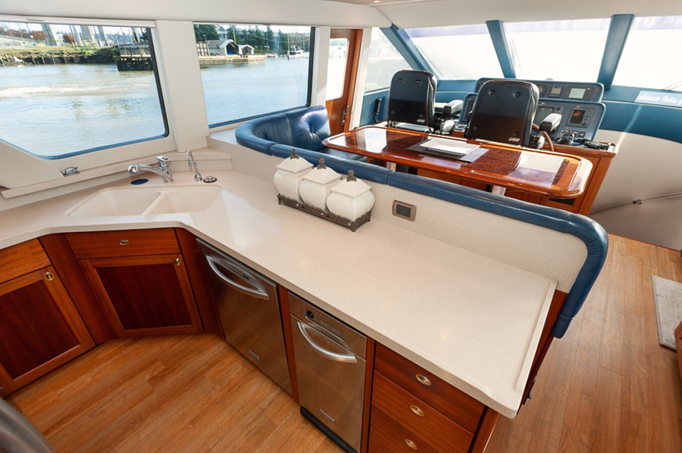 2003-pacific-mariner-65-6d0bae