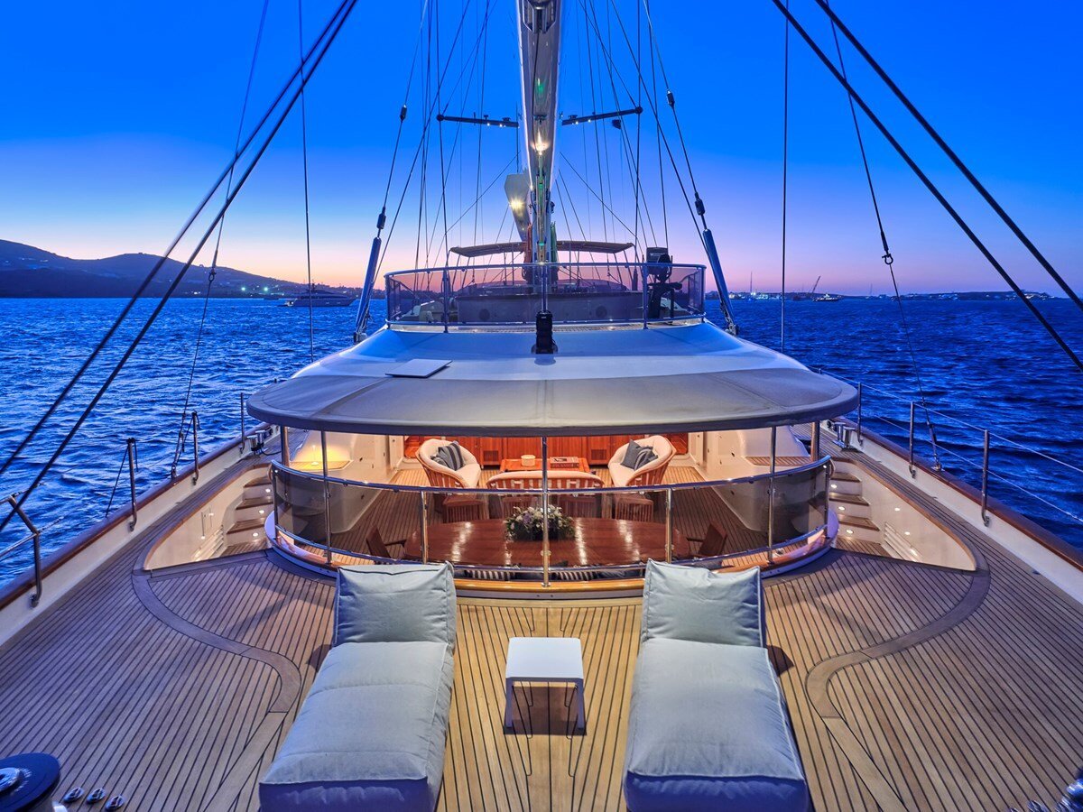 2003 PERINI NAVI 184'