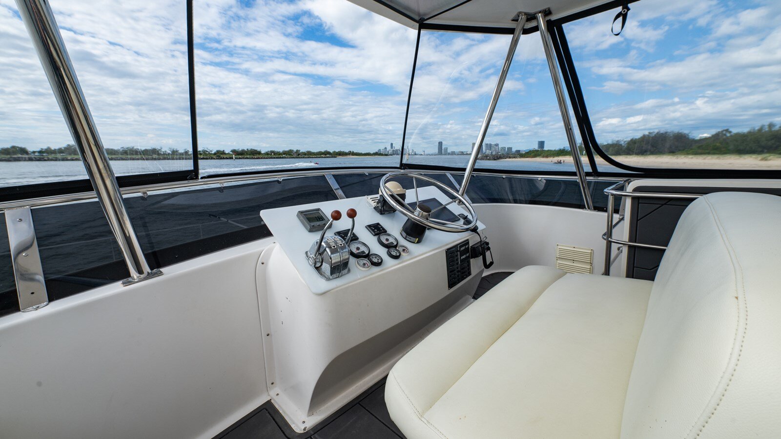 2003-perry-44-6-d48342