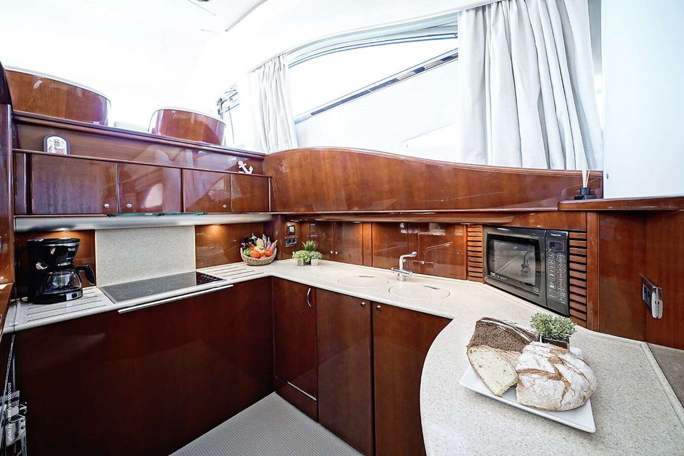 2003 PRINCESS YACHTS 67' 8