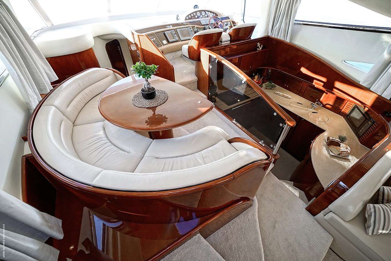 2003 PRINCESS YACHTS 67' 8