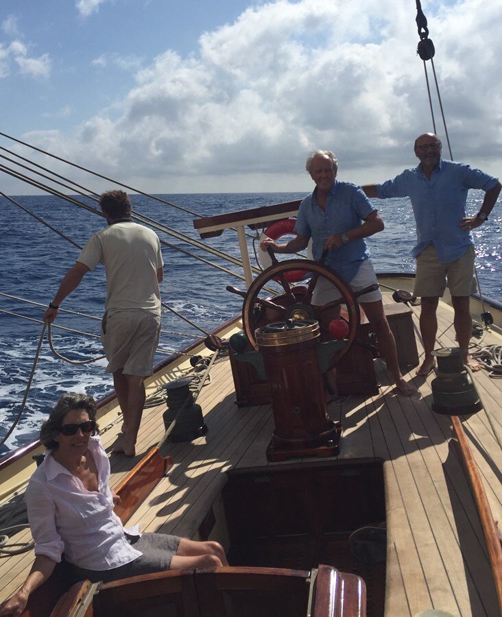 2003 SCHOONER 101' 9