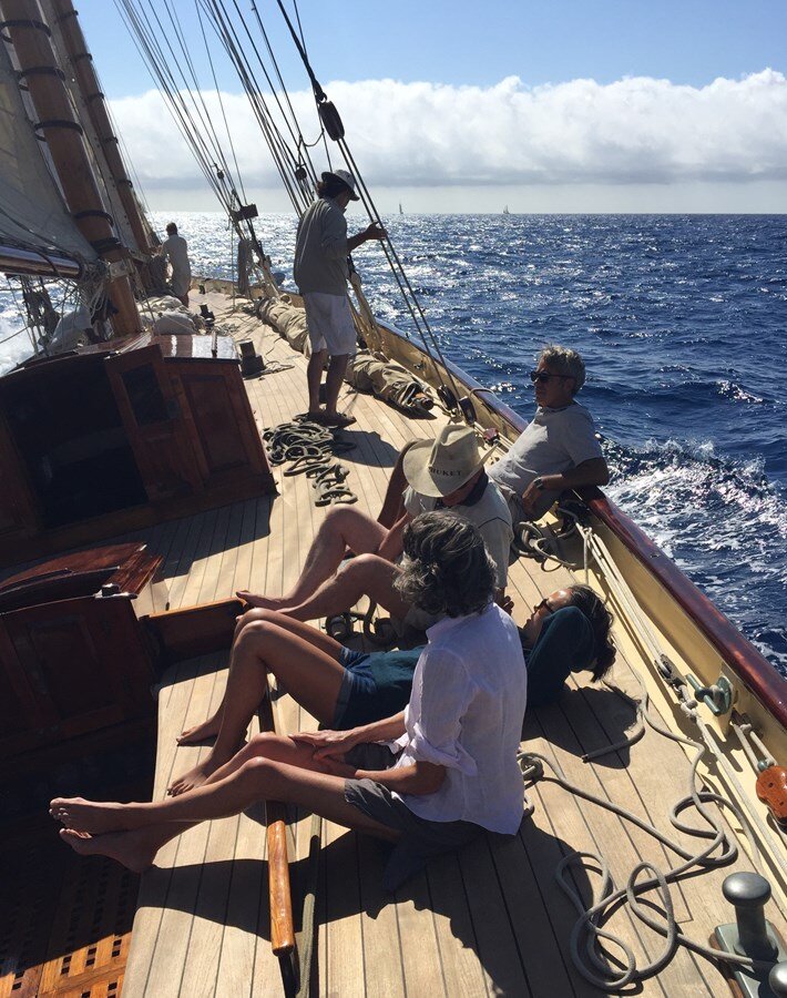 2003 SCHOONER 101' 9