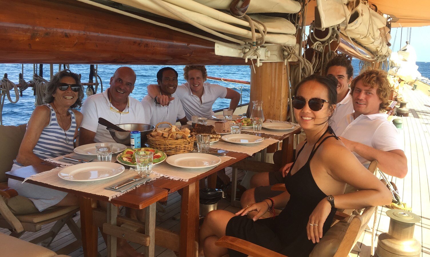 2003 SCHOONER 101' 9