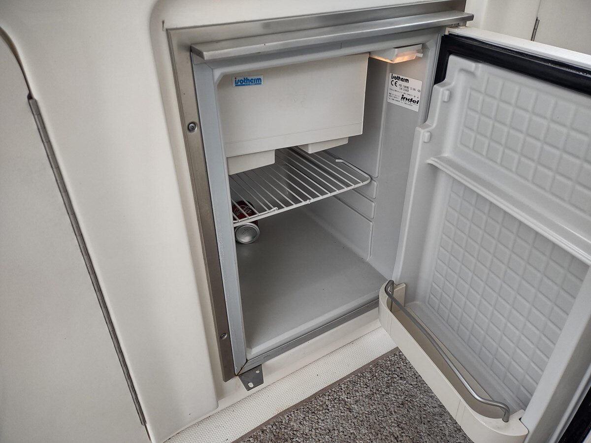 2003-sea-ray-33-4-dab025