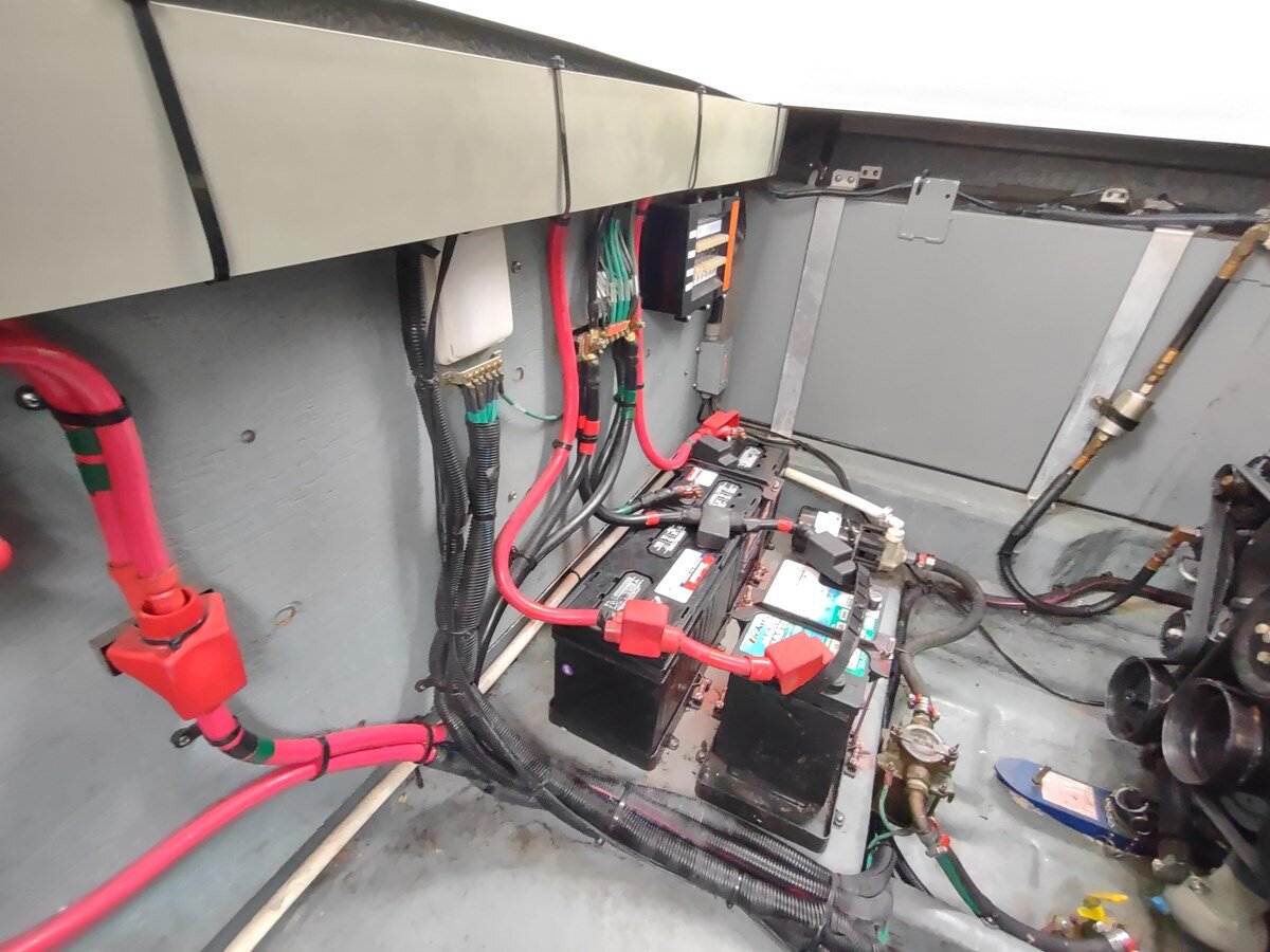 2003-sea-ray-33-4-dab025