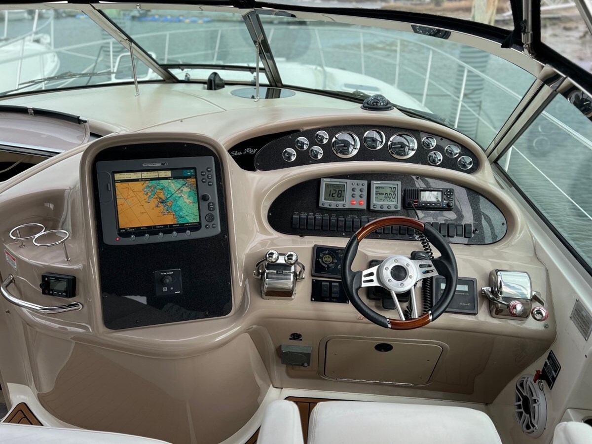 2003-sea-ray-41-1-143b7b