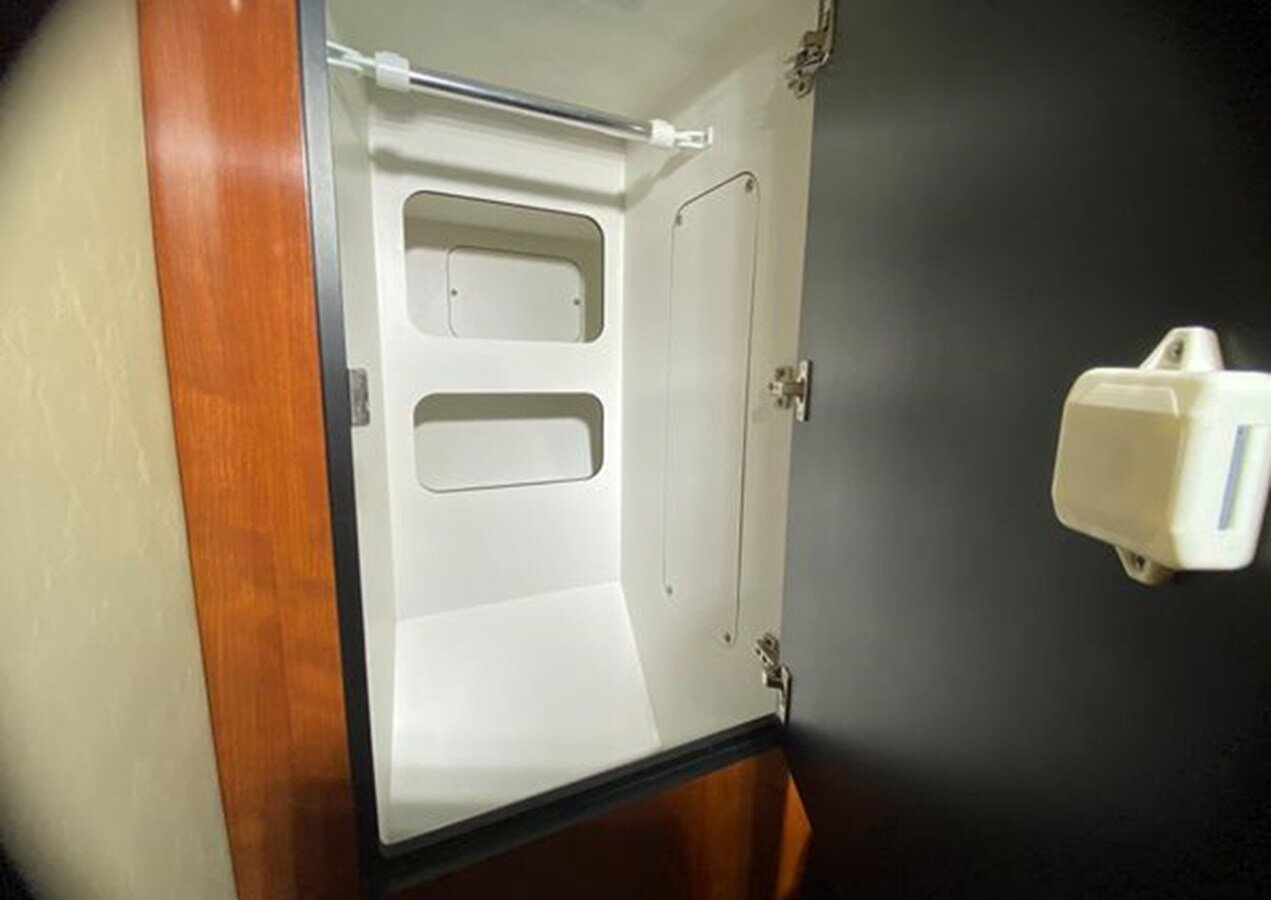 2003-sea-ray-42-8f1e37