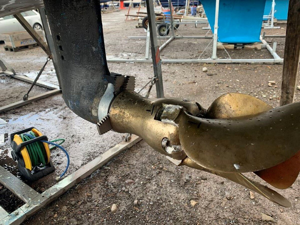 2003-sweden-yachts-43-6-b5682f