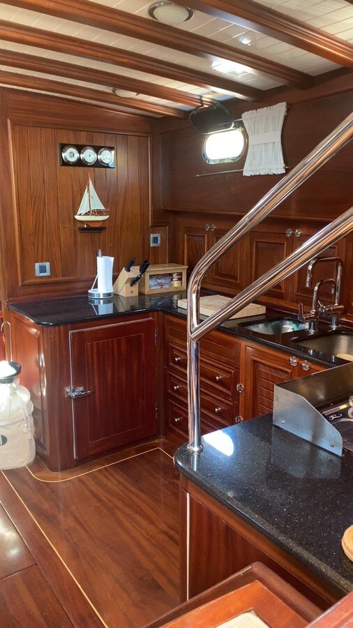 2003-valena-yachting-52-10-688ead