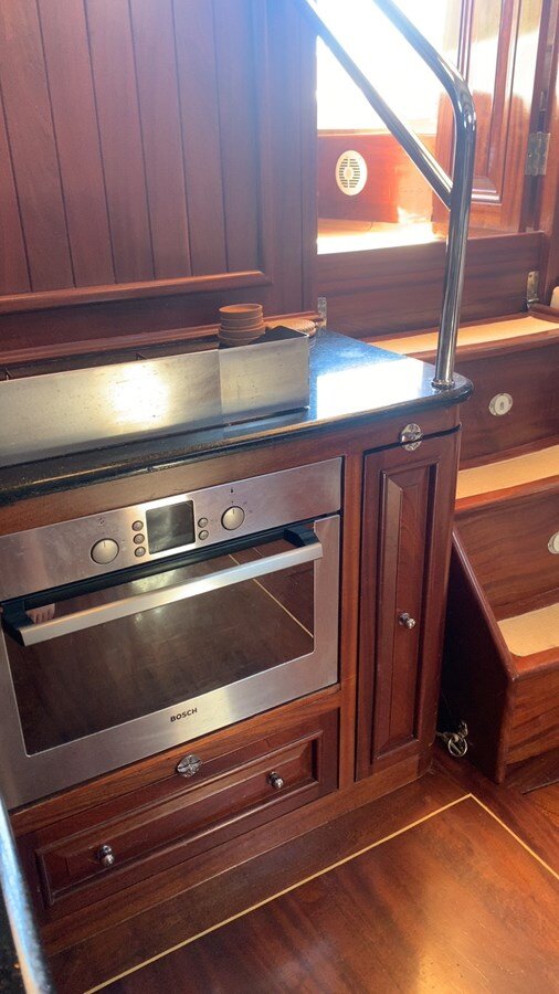 2003-valena-yachting-52-10-688ead