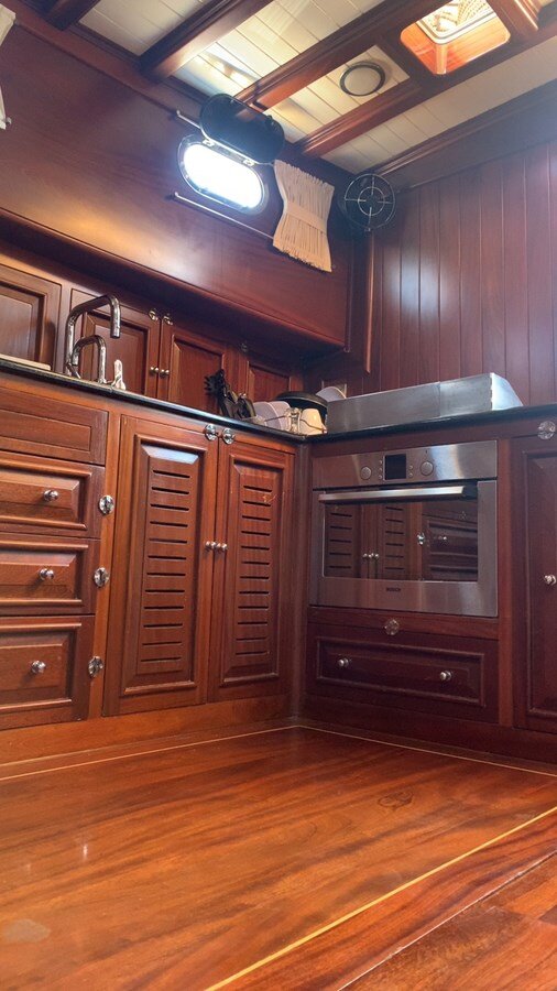 2003-valena-yachting-52-10-688ead