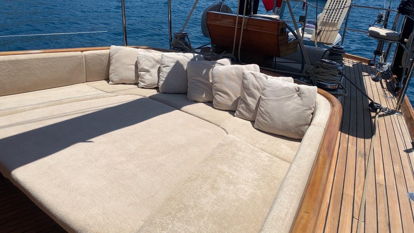 2003-valena-yachting-52-10-688ead