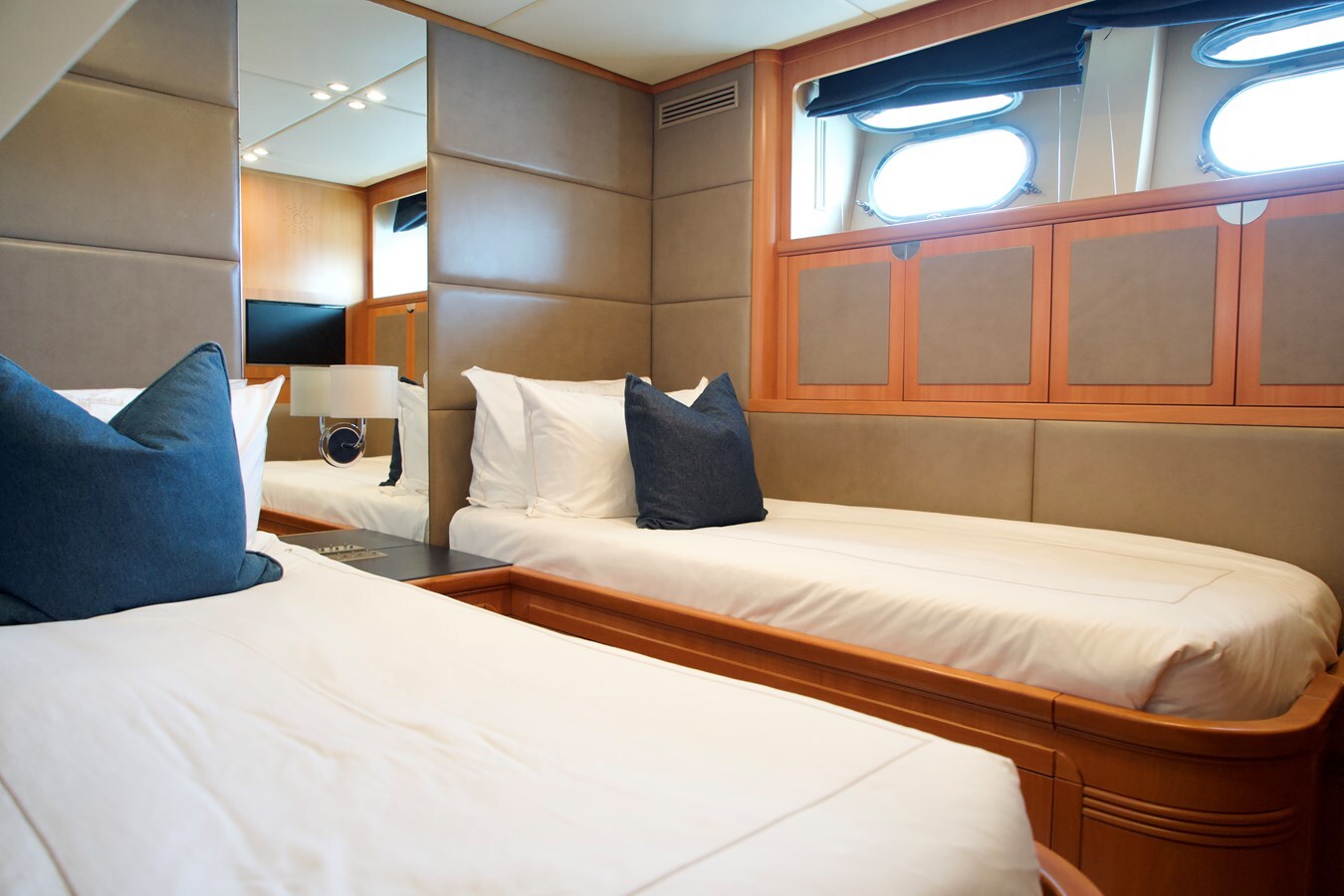 2004-arno-leopard-111-11-c22dcd