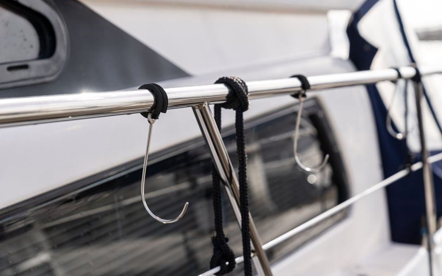 2004-astondoa-42-31a2ae