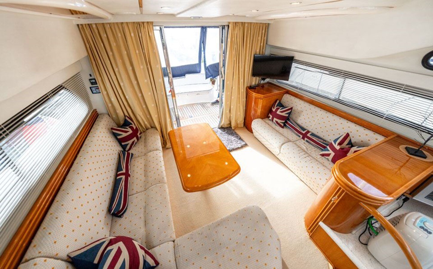 2004-astondoa-42-31a2ae