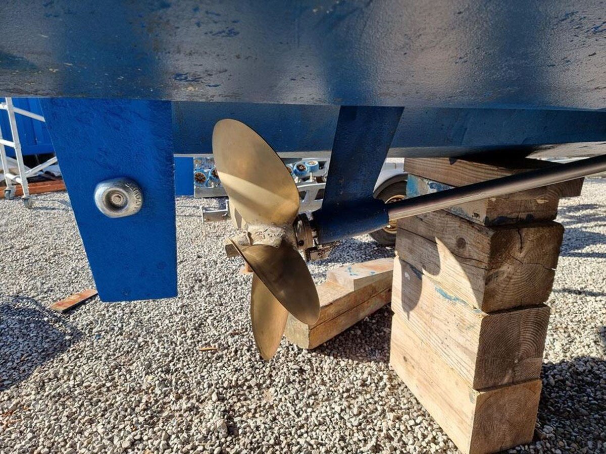 2004-astondoa-42-31a2ae