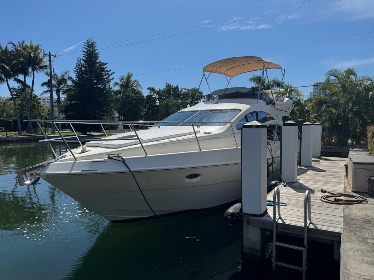 2004-azimut-yachts-43-46df14