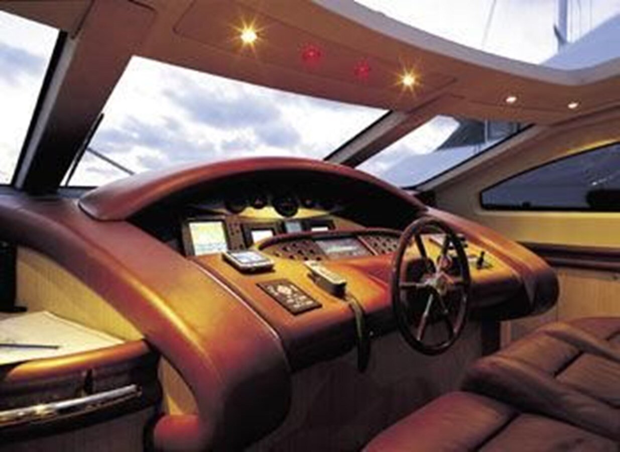 2004-azimut-yachts-97-7-021e27