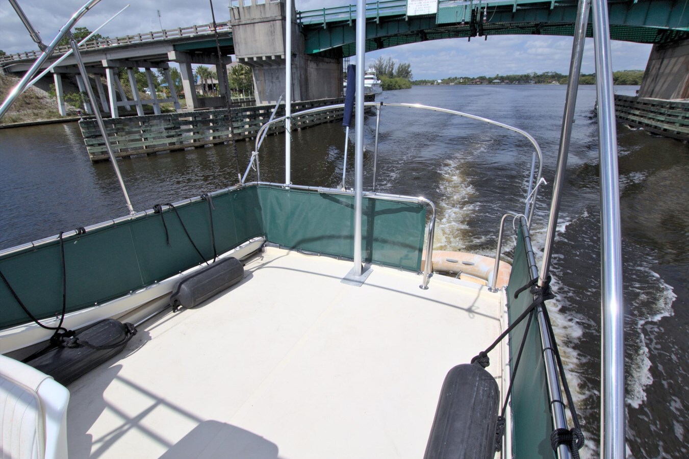 2004-camano-31-1e6e74