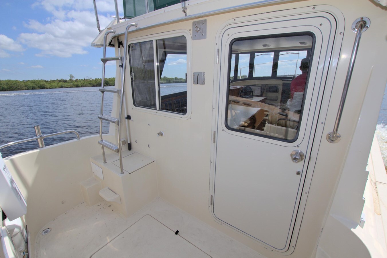 2004-camano-31-1e6e74