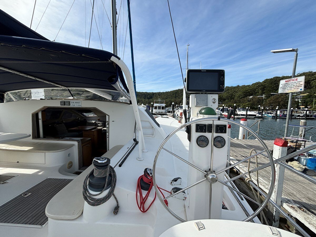 2004-catana-47-1-5e7140