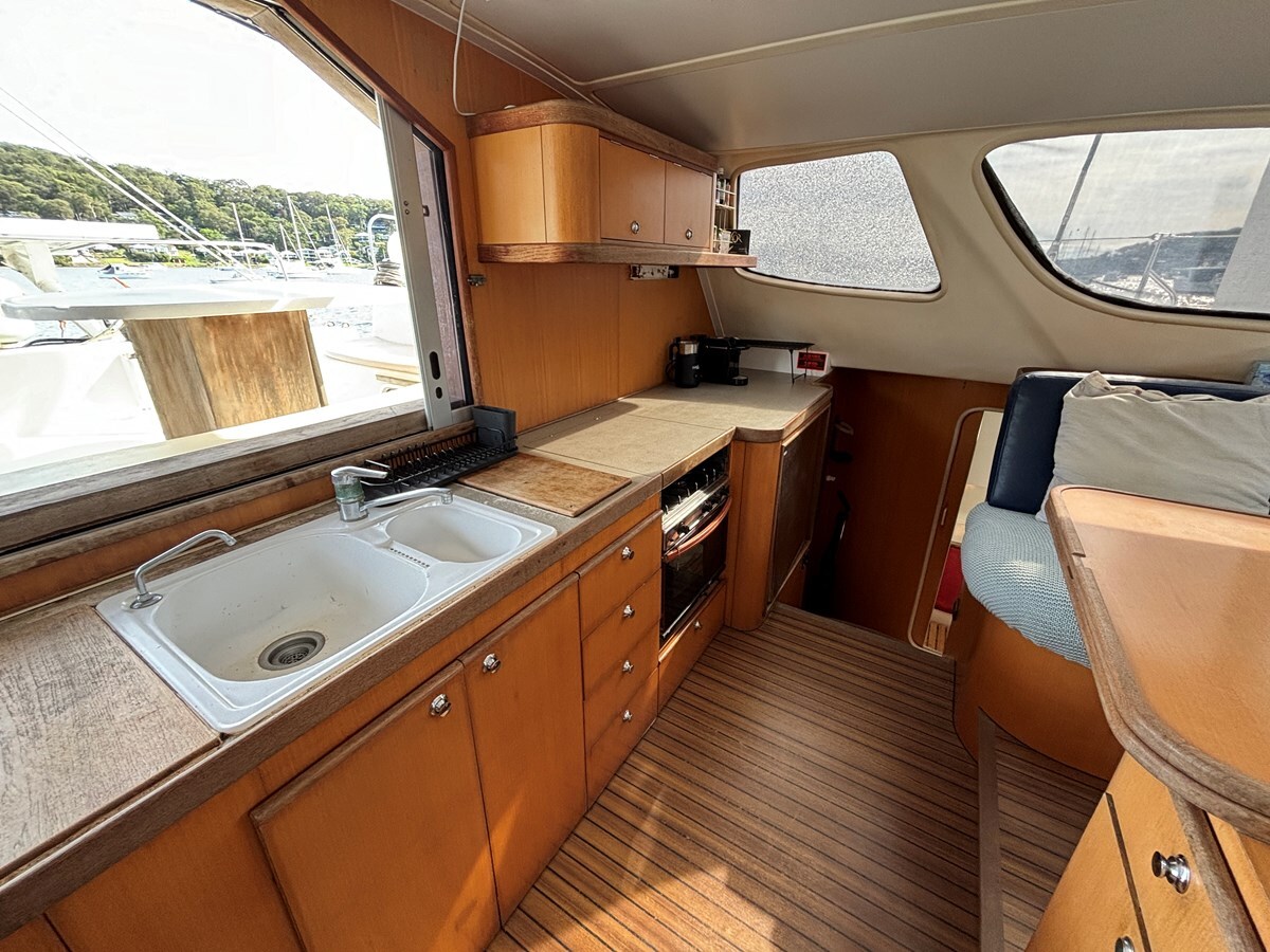 2004-catana-47-1-5e7140