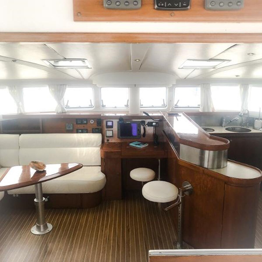 2004-cnb-yachts-55-11-c6b6ad