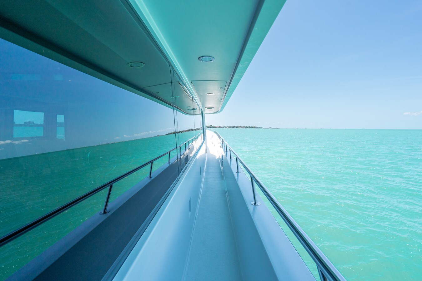 2004-crescent-yachts-120-a38bde