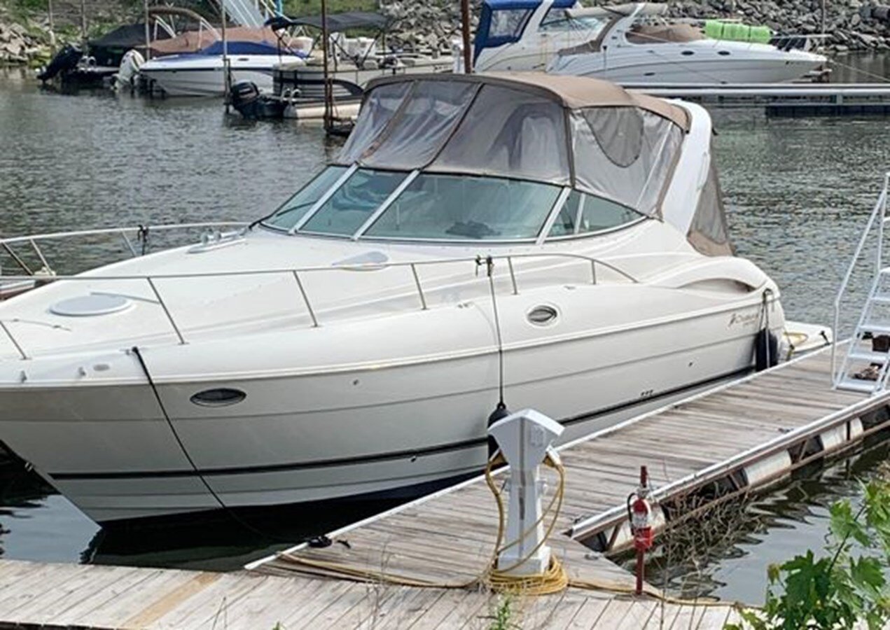 2004-cruisers-yachts-35-9-c11177