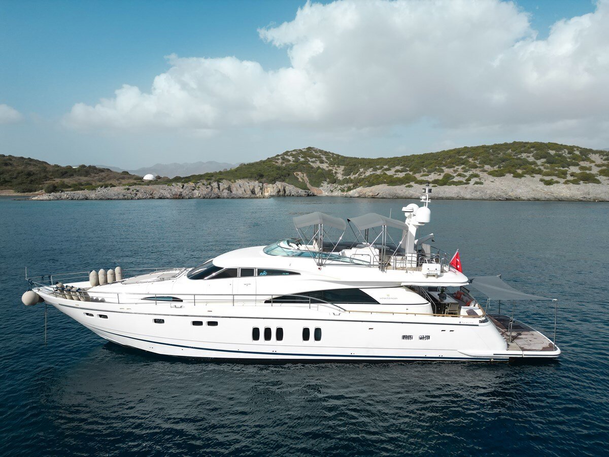 2004-fairline-74-6-4d7701