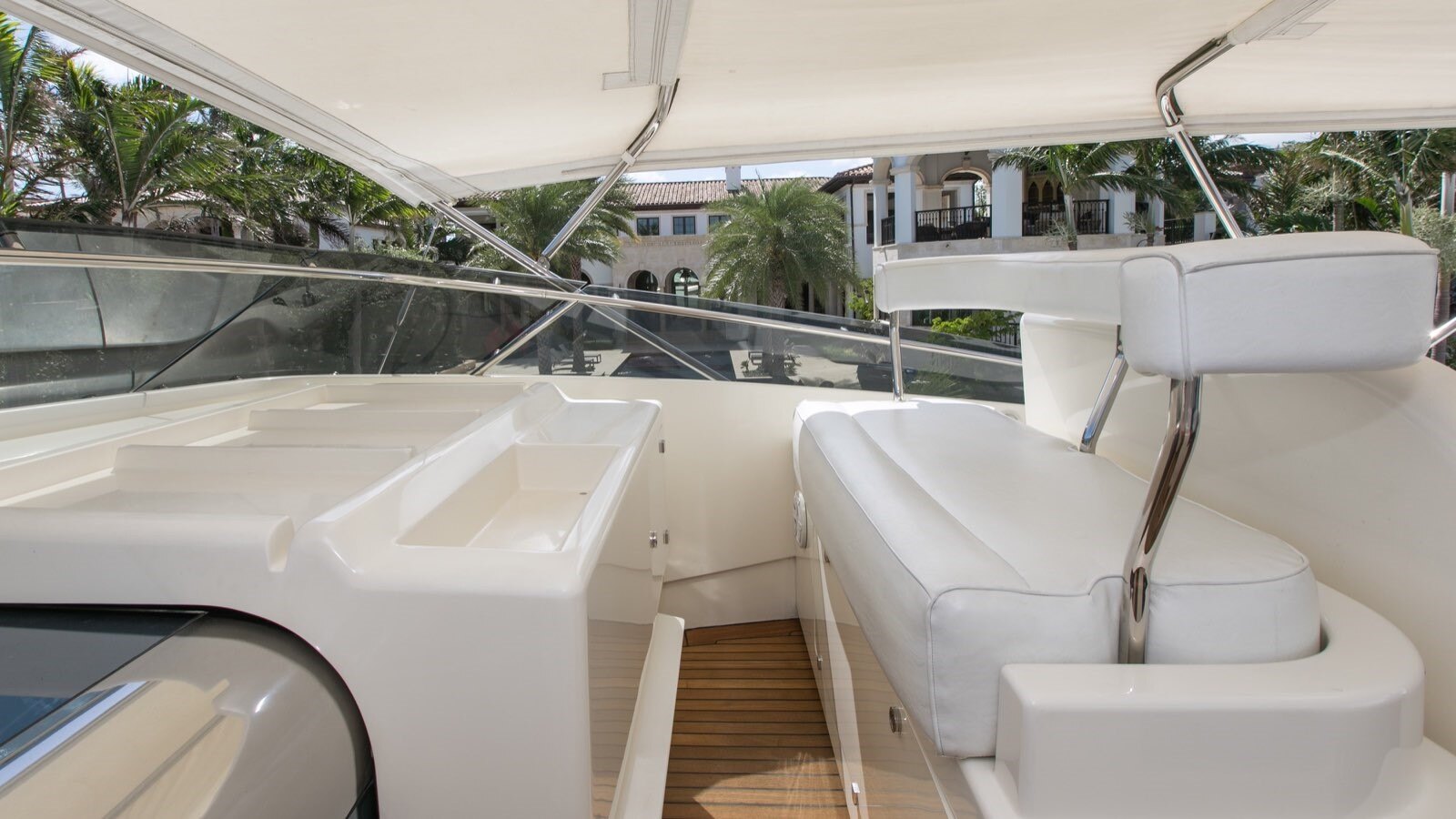 2004 FERRETTI YACHTS 112' 1