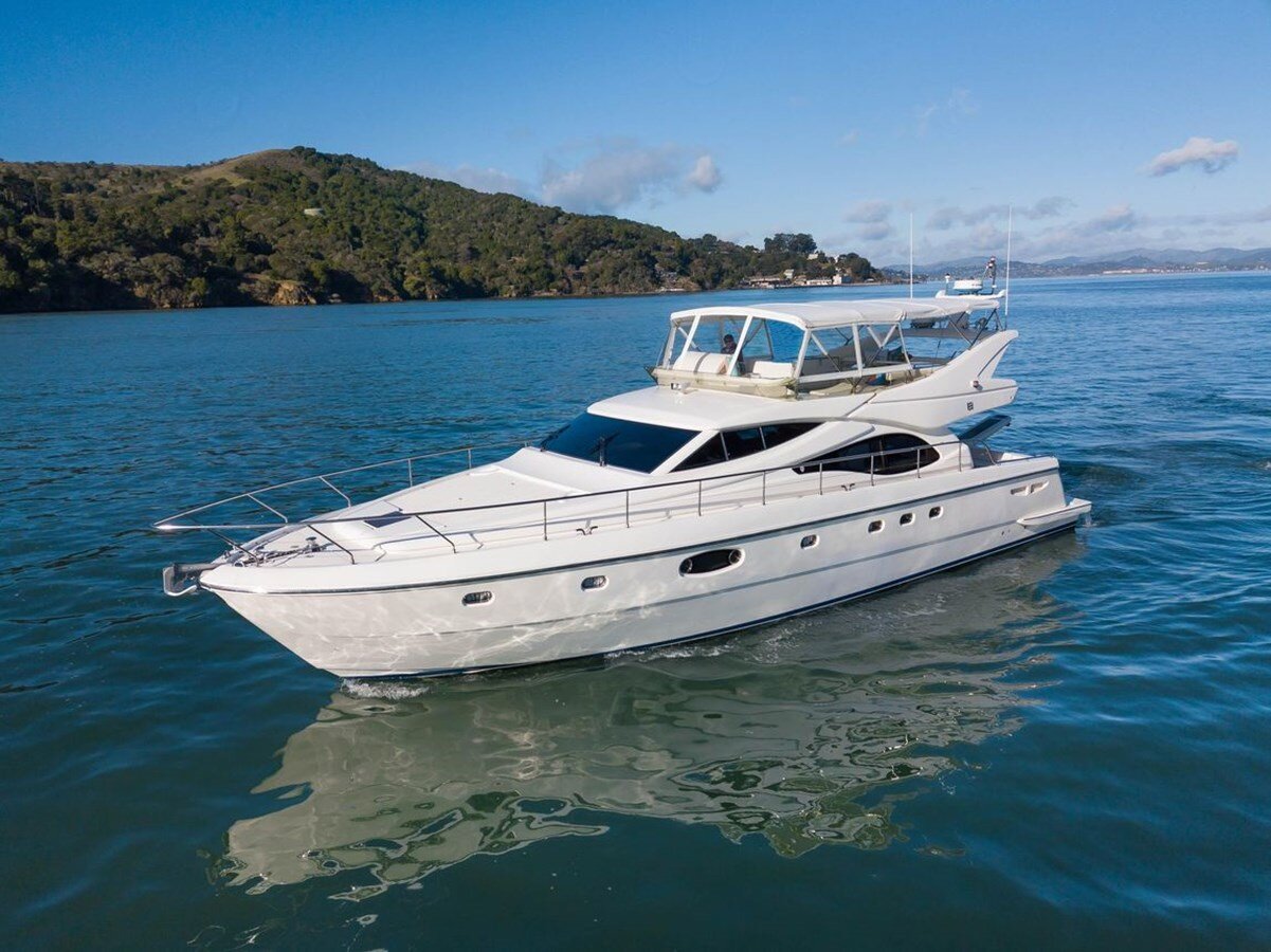 2004-ferretti-yachts-60-e280d0
