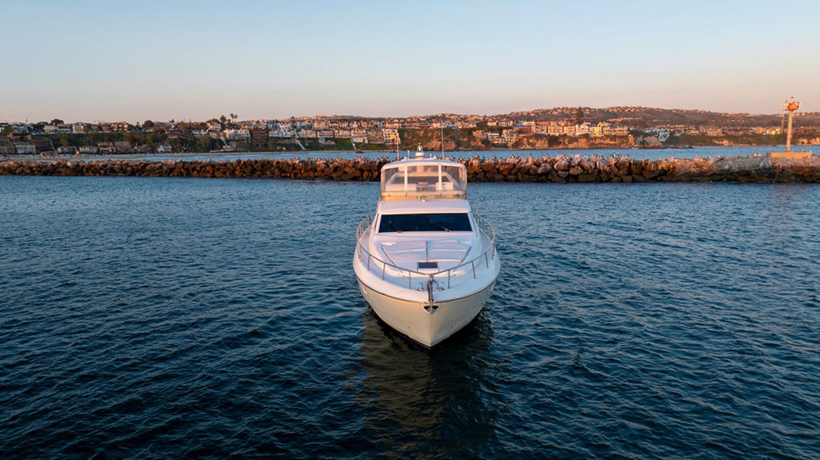 2004-ferretti-yachts-60-e280d0